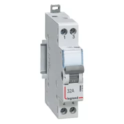   Legrand CX3 moduláris váltókapcsoló 2P 32A Ny + Z (Legrand 412904)