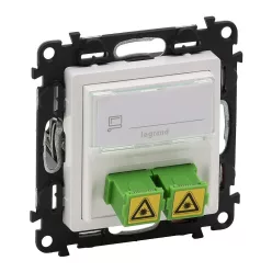   Legrand Valena Life SC/APC egymódusú optikai csatlakozóaljzat fehér (Legrand 753130)