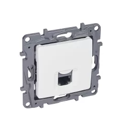   Legrand Niloé RJ45 Cat.6 FTP körmös aljzat, fehér (Legrand 764577)