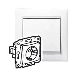   Legrand Valena 2P+F csatlakozóaljzat fehér (Legrand 774420)