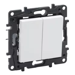   Legrand Niloé Step csillárkapcsoló, 10AX, fehér (Legrand 863105)