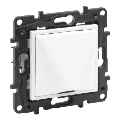   Legrand Niloé Step kábelkivezető, IP21, fehér (Legrand 863129)