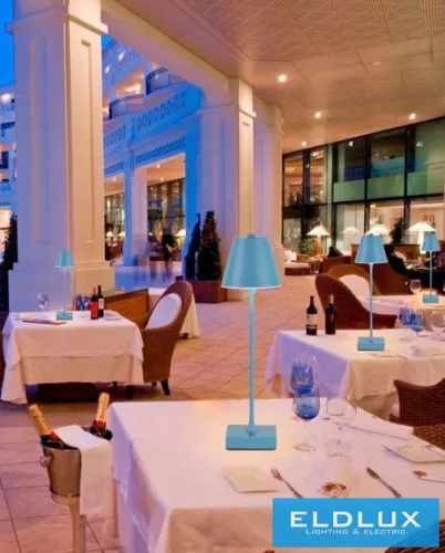 UNIVERSO Tölthető asztali lámpa 5V-2000mAh 1w 100lm CCT 108x375mm Kék