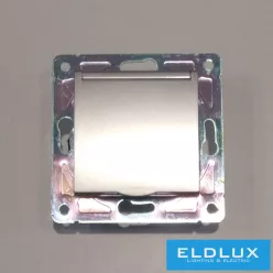   ELDGROUND 2P+F konnektor gyerekvédelemmel csapfedéllel Ezüst