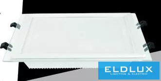 UNIVERSO Négyzet alakú süllyesztett LED panel 24w 2400lm CCT/kap. 120° IP20 Fehér 240x240mm kivágás:205x205mm