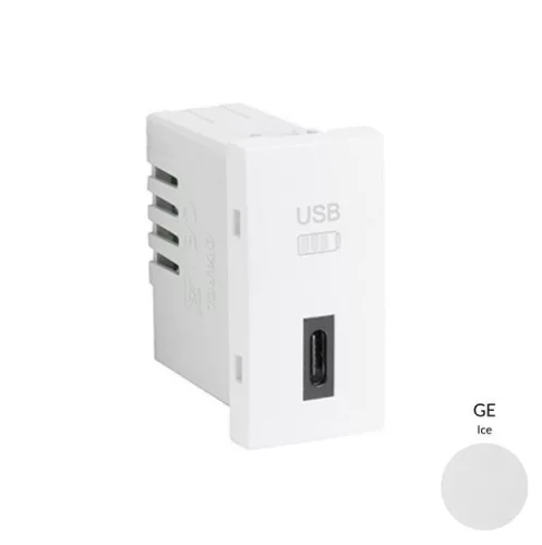 45387_SGE USB-C töltő, jég - 1 modul