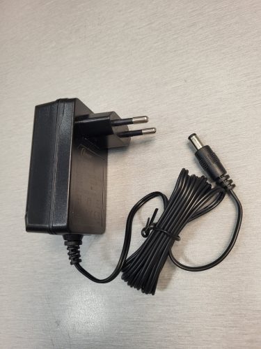 LED TÁPEGYSÉG  36W 12V 3A IP20