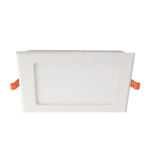 LED BEÉP.LÁMPATEST 18W 4000K 1350lm