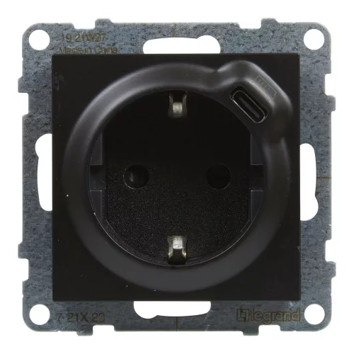 SUNO 2P+F CSATLALJ.RUG.+USB-C FEKET