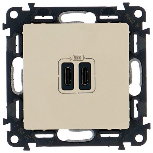VALENA LIFE USB C+C TÁP.5V 3A15W