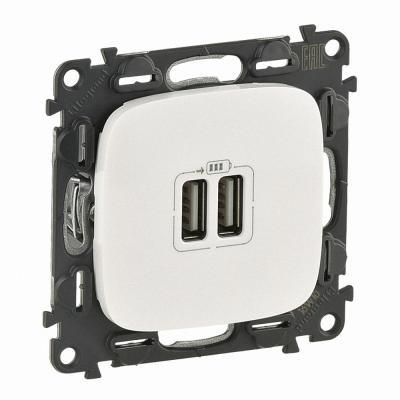 VALENA ALLURE 2xUSB+TÁP.5V-1500mA G