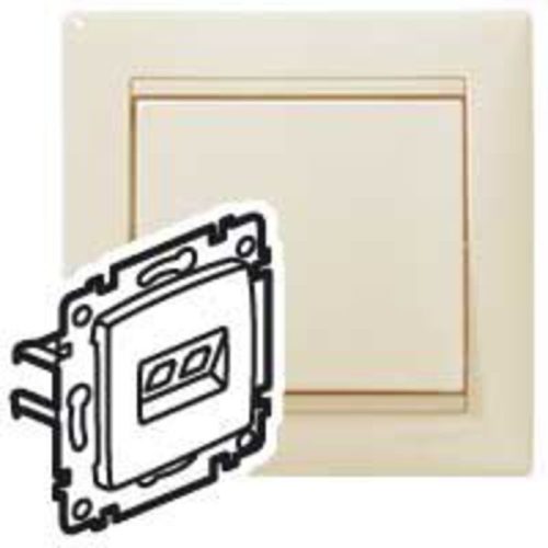 VALENA TEL.1xRJ45 CAT5e UTP E.CSONT