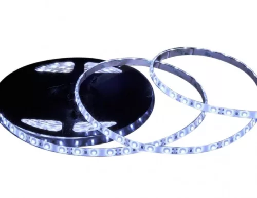 LEDmaster Prémium 60 LED/méteres 12 V-os vízálló hideg fehér LED szalag 5m/ tekercs